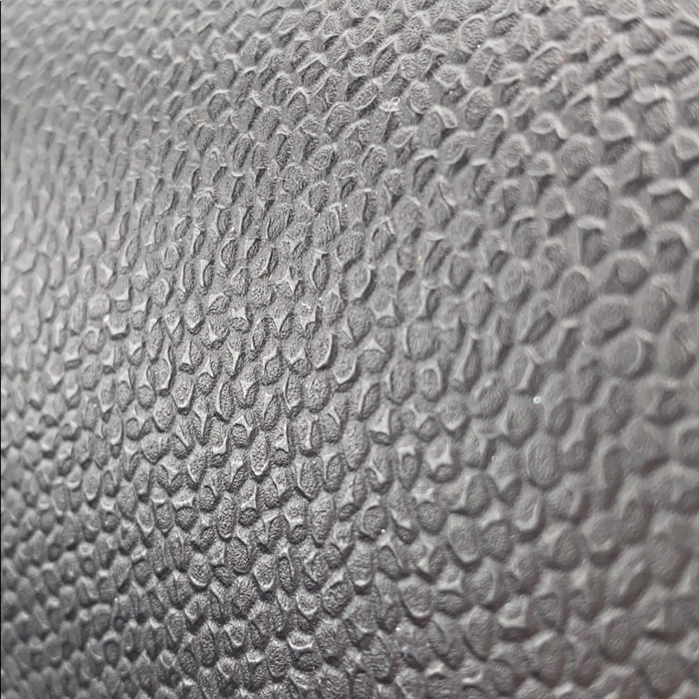 Meet your Posher, Ella